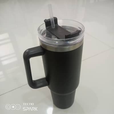 trumbler black colour 40ouz