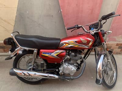 Honda 125 Motercycles