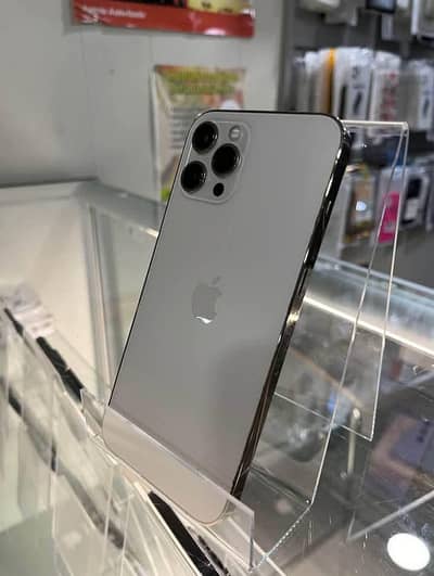 iphone Xsmax 11,12,13,14,15,16, 17 Pro Max available on instalment