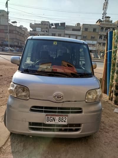 daihatsu Tanto same like Mira with huge space
