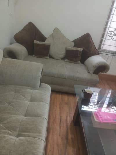 sofa set with table