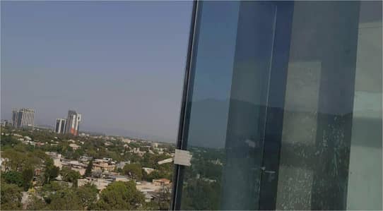 New blue area Brand store 5000sqft floor for rent