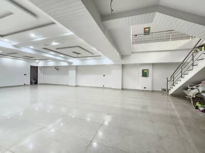 10 Marla Floors Available For Rent