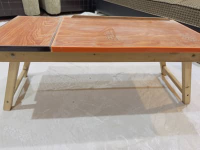 Customised laptop table