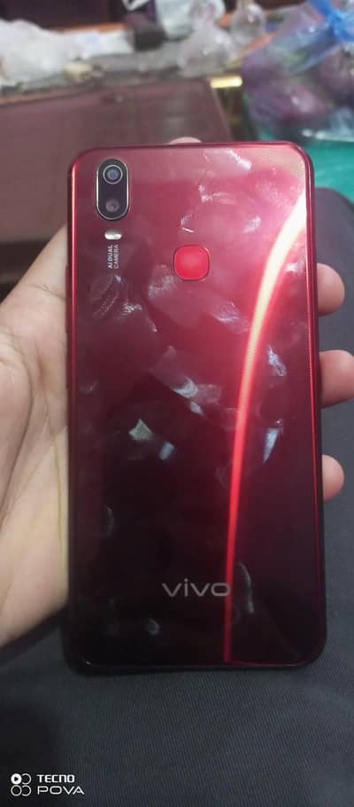 bilkul 10by 10 condition h with box with original charger