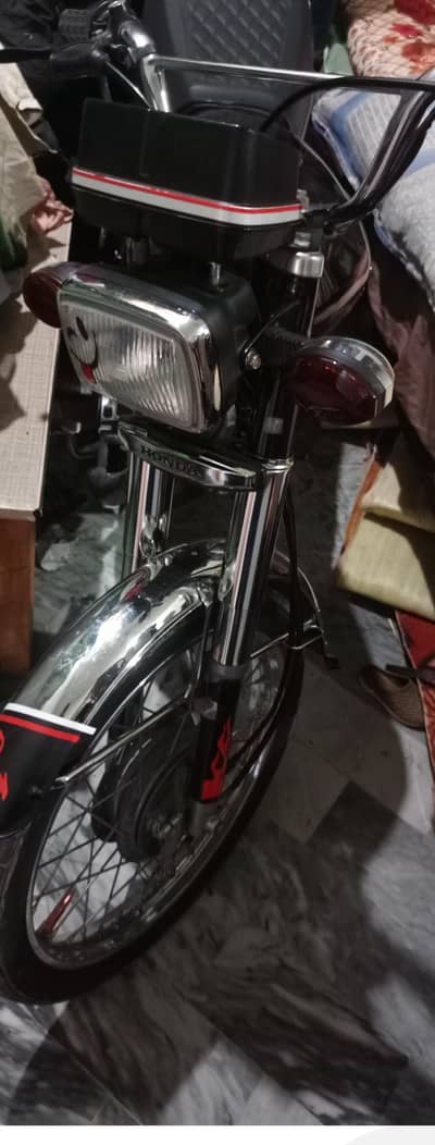 one two five one hand used for sale