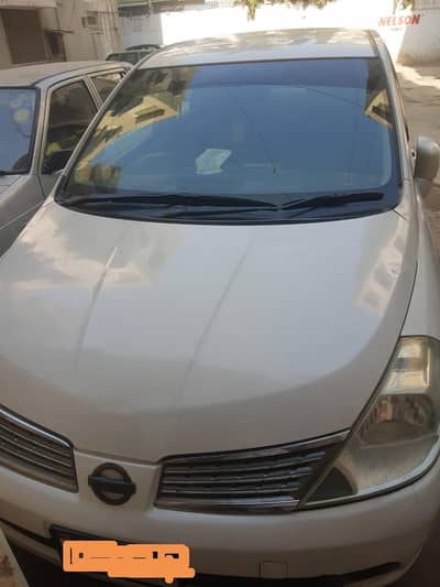 Nissan Tiida 2007