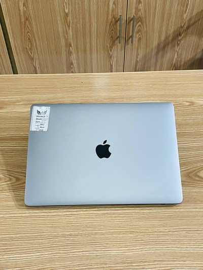 Macbook Air (M1) 8/256