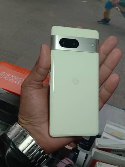 google pixe 7 lamon lite color waterpack condition 10 10