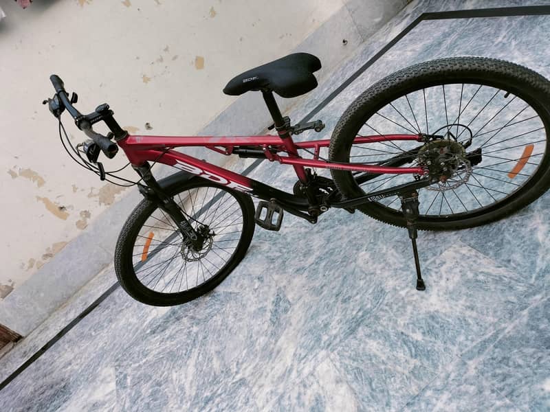 Mountain bicycle 1