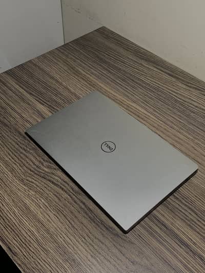 Dell XPS Core i7 8th gen Touchscreen