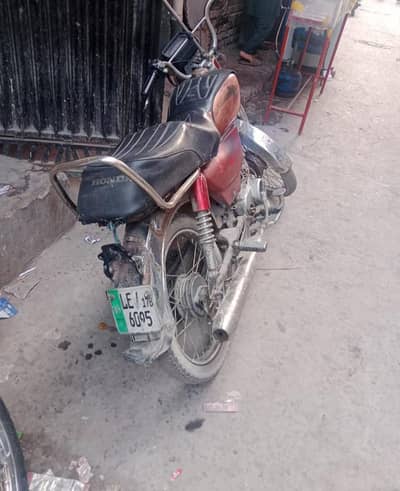 United bike for urgent sale all documents available