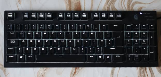 Cooler Master CM Storm QuickFire Mechanical Gaming Keyboard