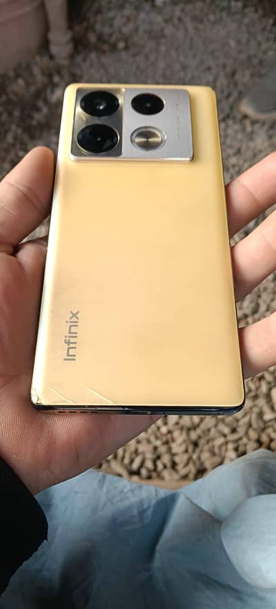 Note 40 pro full box and charger power bank