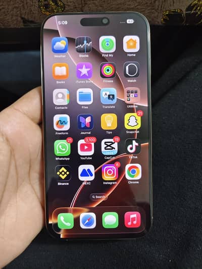 Iphone 16 Pro Max Non Pta With Box and 3 Pin Charger
