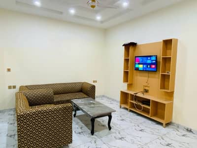 Prime Location 4 Marla Flat For rent In The Perfect Location Of Royal Palm City