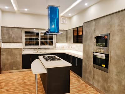 NEW DOUBLE STOREY HOUSE 6 BEDROOM 2KITCHEN TILE FLOOR