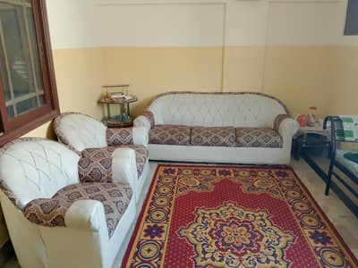 sofa set 5 seater and setty for sale