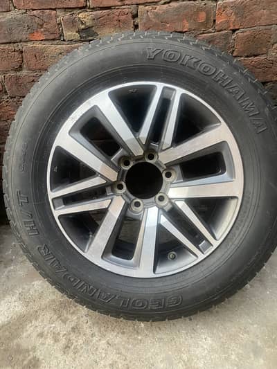 Fortuner original rims
