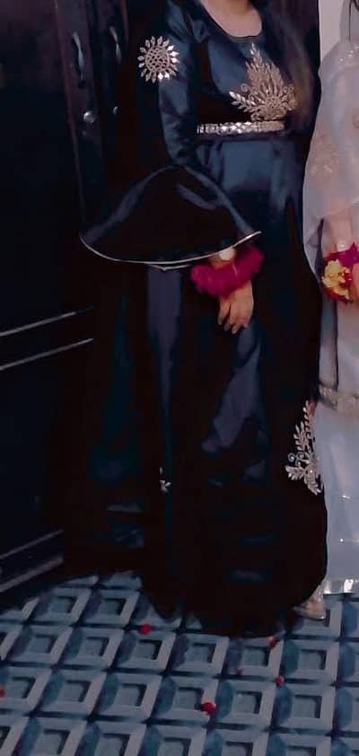 Black maxi ready to wear