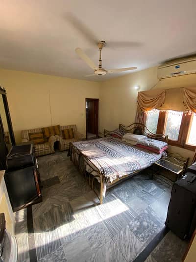 FOR RENT Fully Furnished 3 Bedrooms Upper Portion with Separate Gate F_6/1