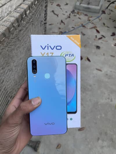Selling brand new vivo 8/256