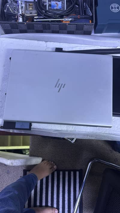 HP Elitebook 840