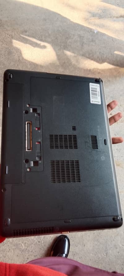 Laptop Hp Probook 640  4/128gb SSD , Urgent Sale