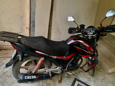Honda cb 150F 2017 model