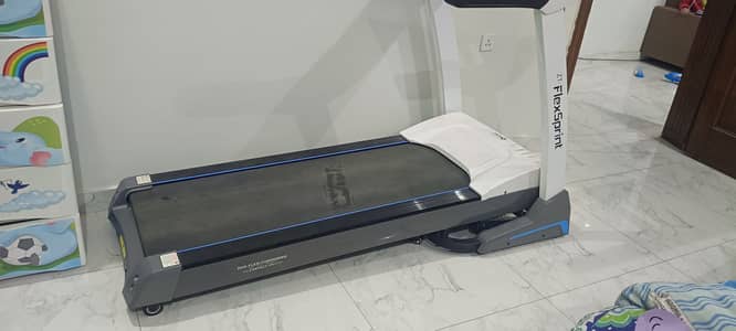Almost Brand New Treadmill - Flex Sprint - Zero. 10/10 condition.