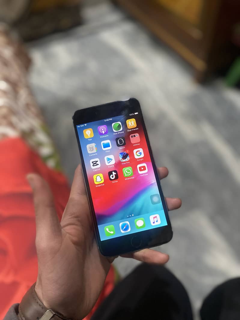 IPHONE 6 PLUS 8