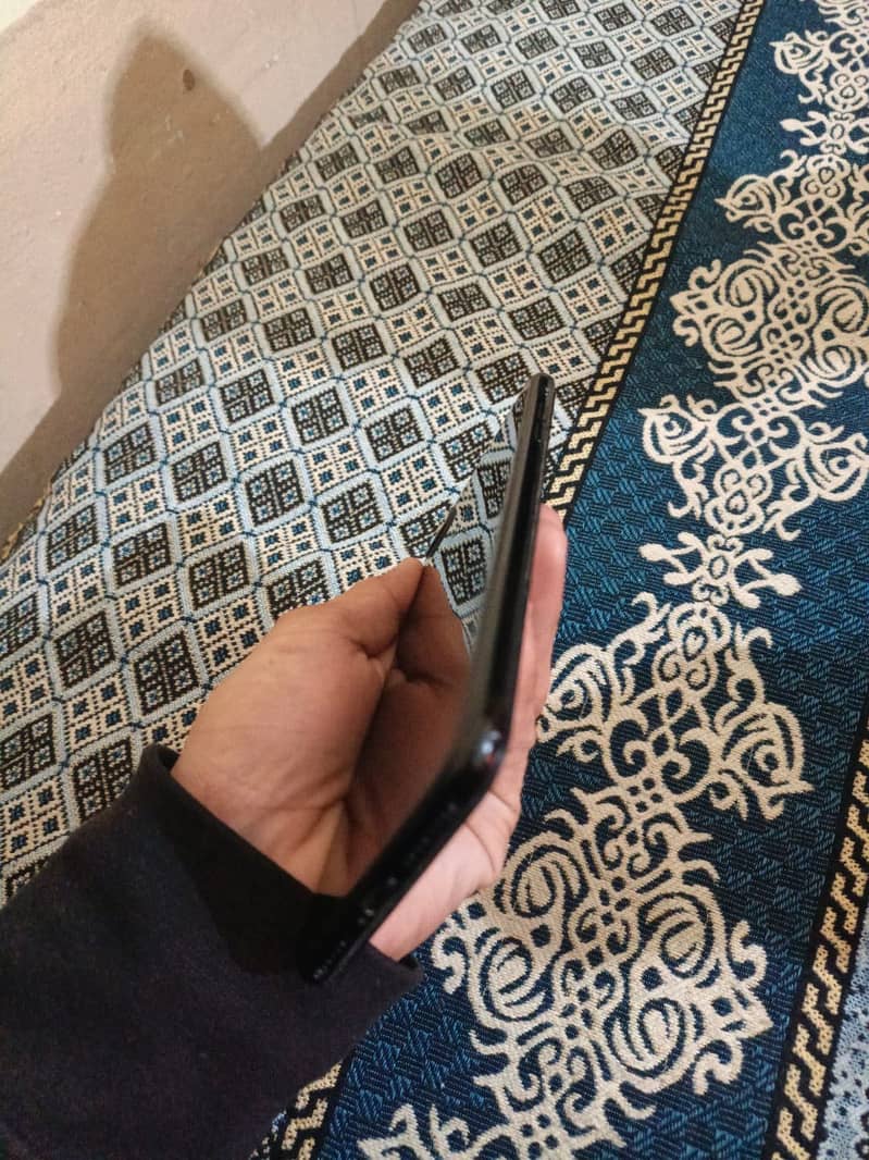 7plus 128GB Finger ok all jnuine 6