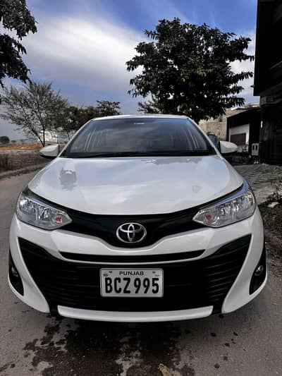 Toyota Yaris Sedan GLI MT 1.3 2021