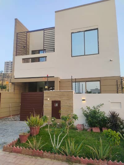 125 SQYD luxury villa available for sale in Bahria Town Karachi
