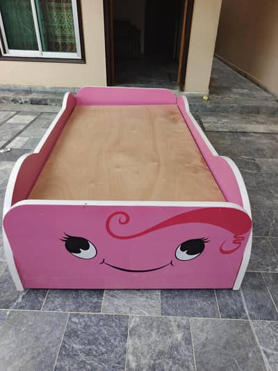 baby bed