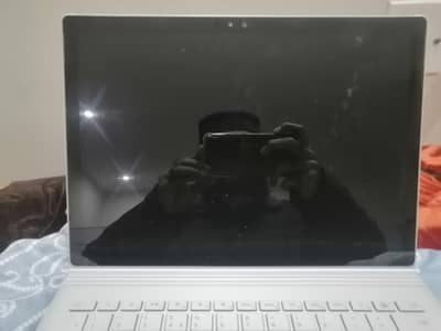 Laptop Microsoft Surface book 1 i7 6th generation 16GB Ram 512GB SSD