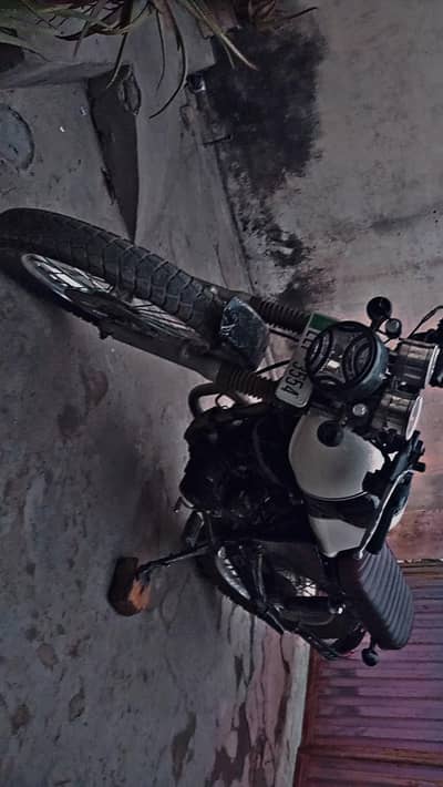 PROJECT CAFE MODIFIED STORM 125