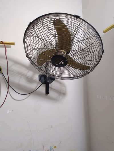Fan with light and Battery for Loadsheding system