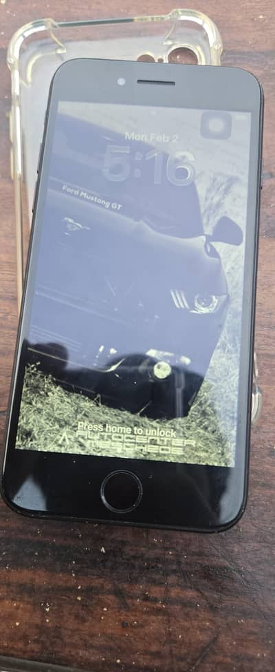 Iphone Se 10/10 condition