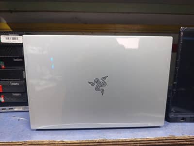 Razer blade 15 gaming laptop