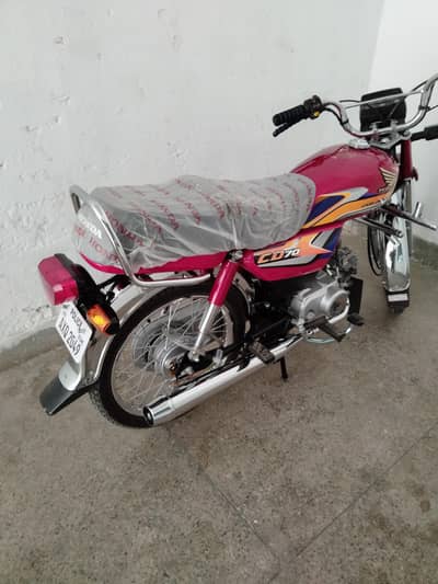 new CD only one hand use