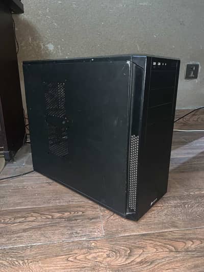 Budget Gaming PC with i5-3570 + RX 470 (Read description)