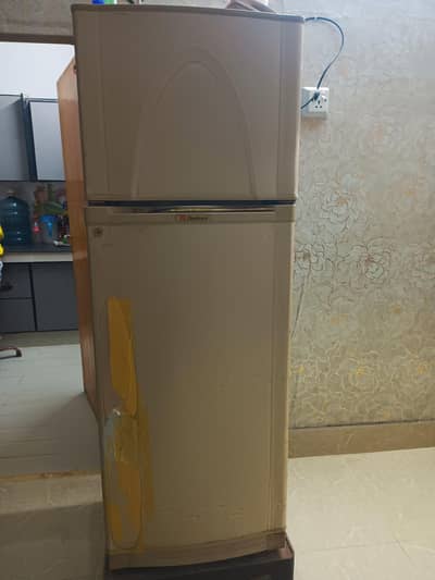 Dawlance Refrigerator. .