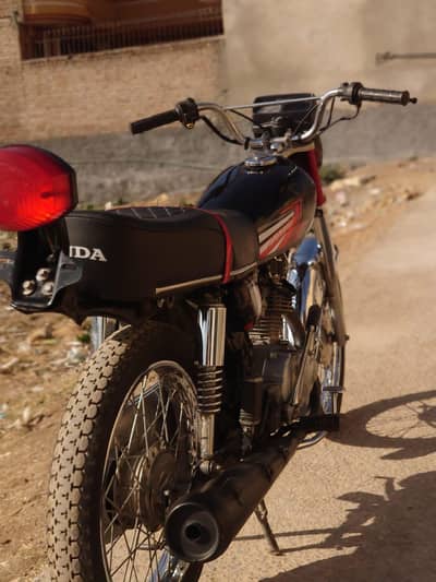 united Honda available  125 model  in dobble thinks