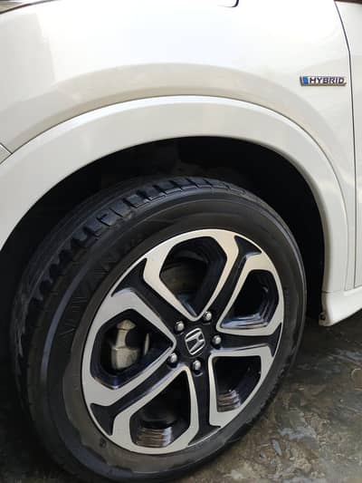 Honda vezel Z Sensing package