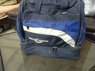 Sports bag plus travel bag (pro touch brand) 0/3/3/2/2/1/3/0/4/1/0