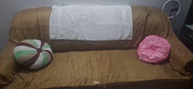 sofa for sale urgent 03346316081