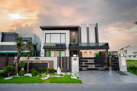 20 MARLA ELEGANT AND FULLY MAINTAINED SUPER HOT LOCATED FURNISHED BUNGALOW WITH BASEMENT IS AVAILABLE IN THE BEST BLOCK OF DHA LAHORE.