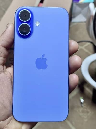 iPhone  16 256