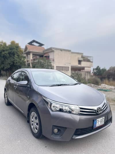 Toyota Corolla GLI 2015 Model Islamabad Registered.